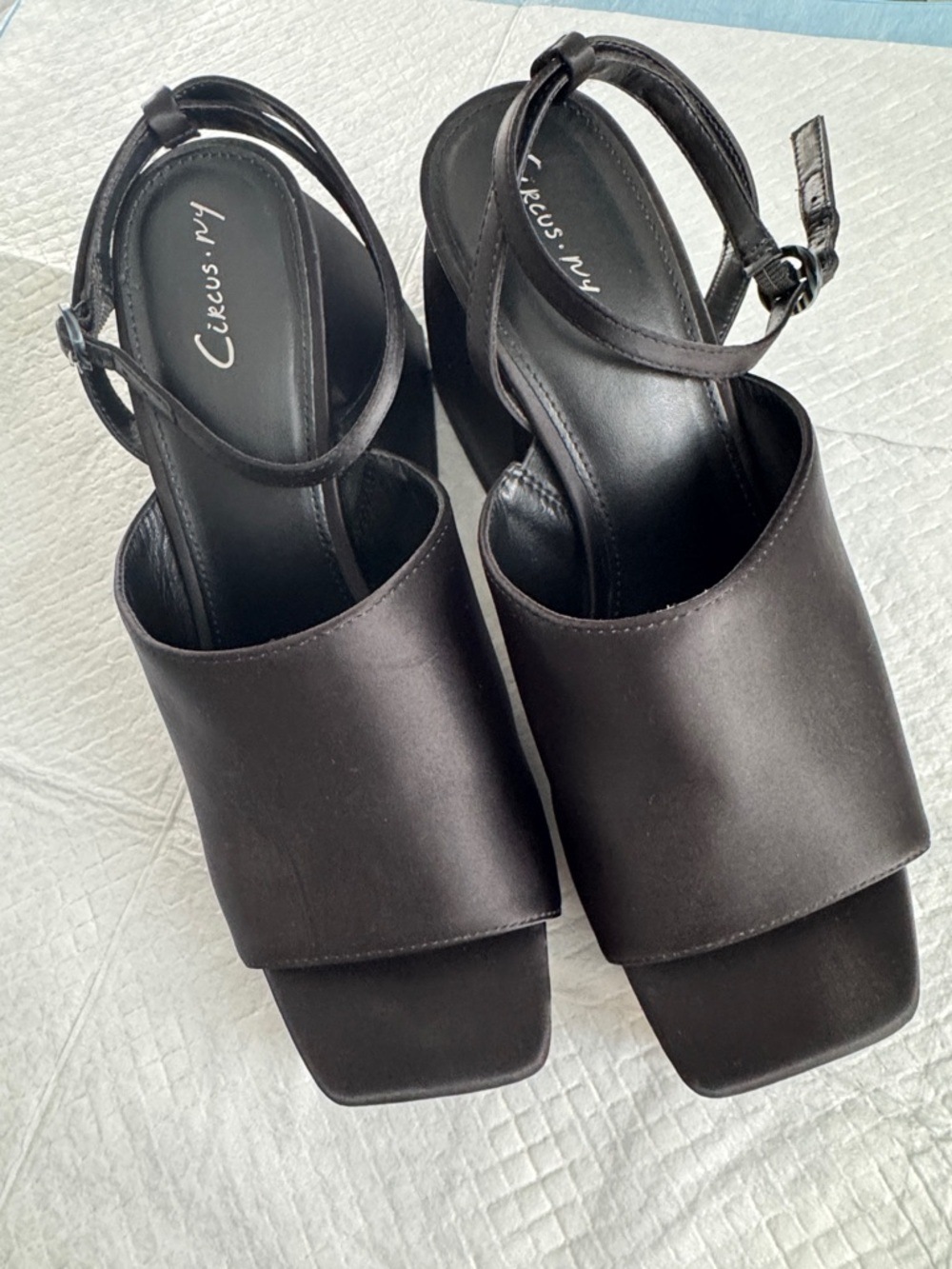 CIRCUS NY MIRANDA BLOCK HEEL PLATFORM BLACK SATIN SIZE 9.5